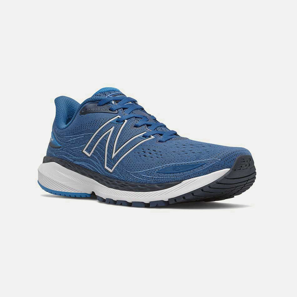 New Balance Men's 860v12 Blue